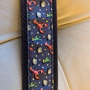 Vineyard vines size 34 lobster belt.